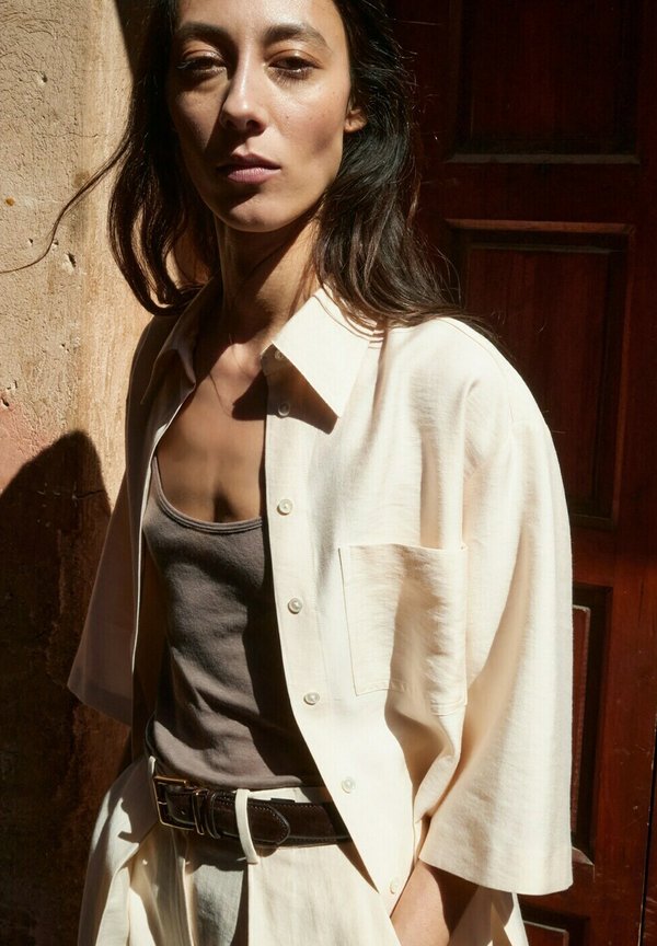 Mango ADULT - Button-down blouse - beige