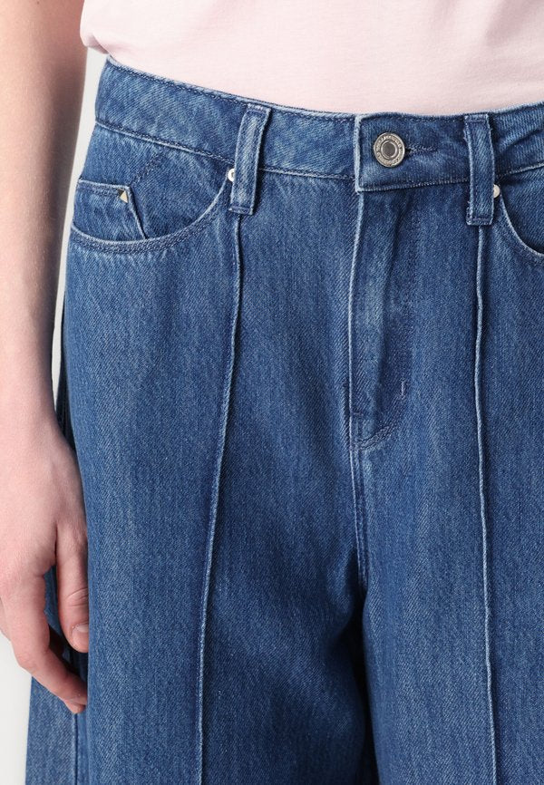 KARL LAGERFELD FOLDED PANTS