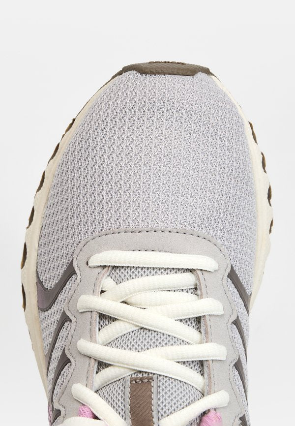 K-SWISS TUBES 200
