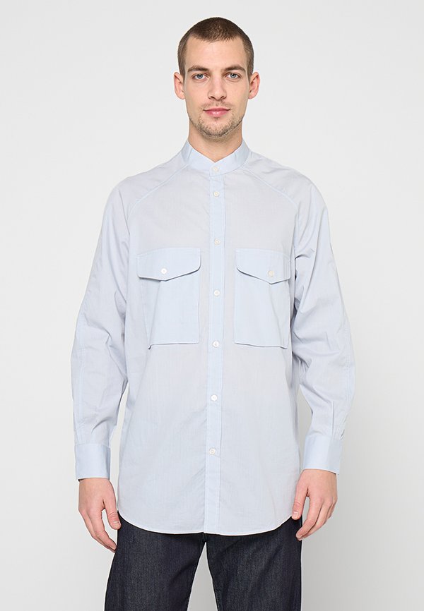Emporio Armani REGULAR FIT