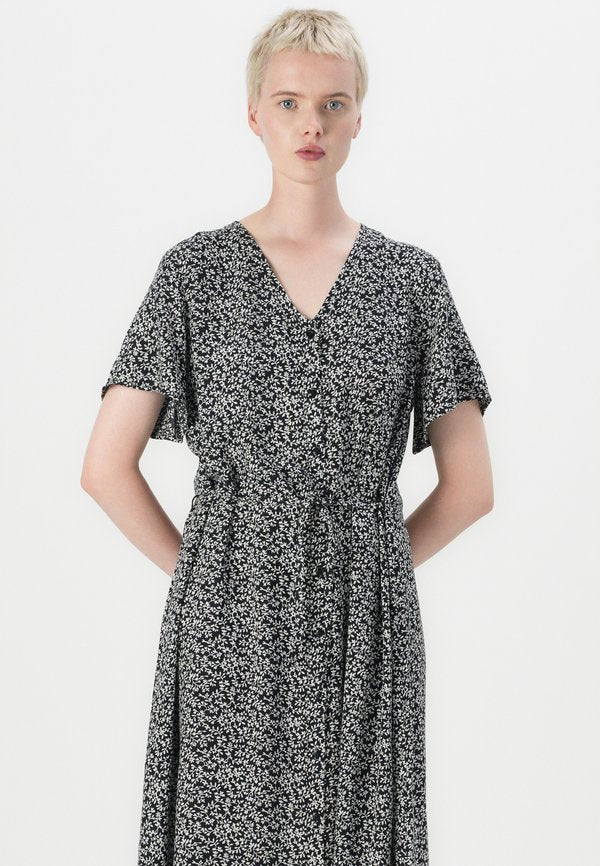 Pieces PCNYA V NECK MIDI DRESS