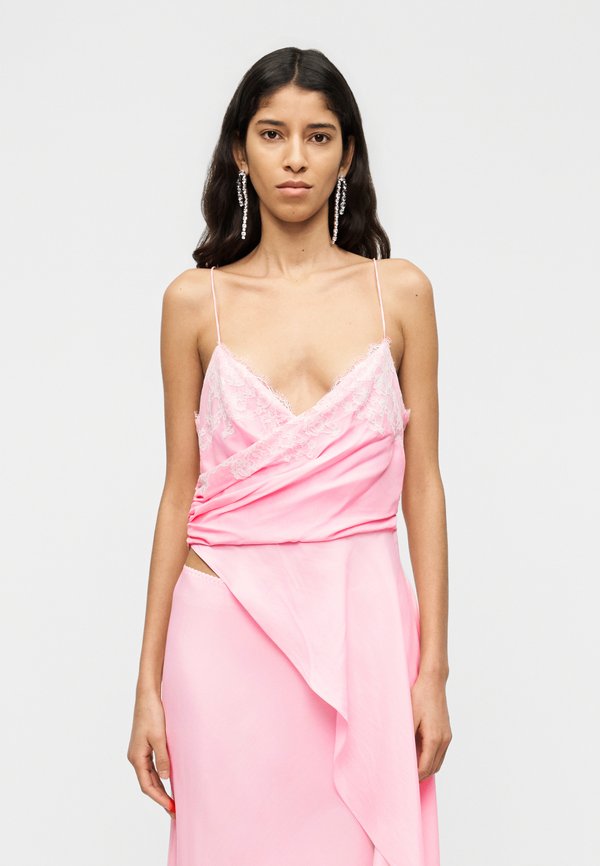 MOSCHINO