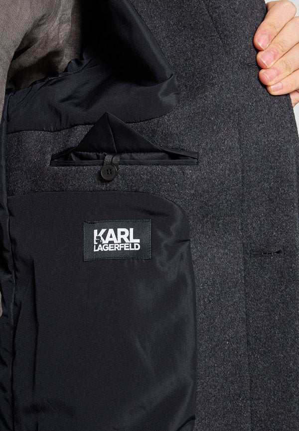 KARL LAGERFELD