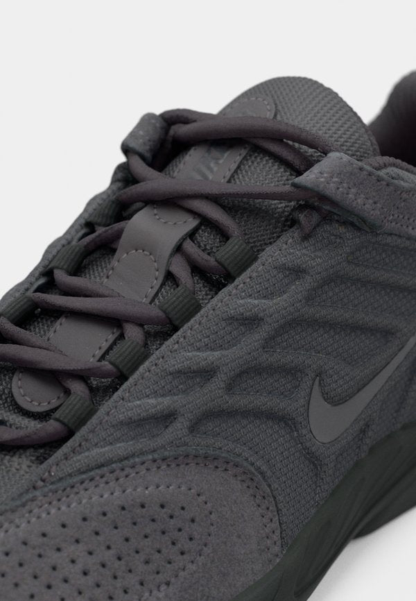 Nike SB VERTEBRAE UNISEX