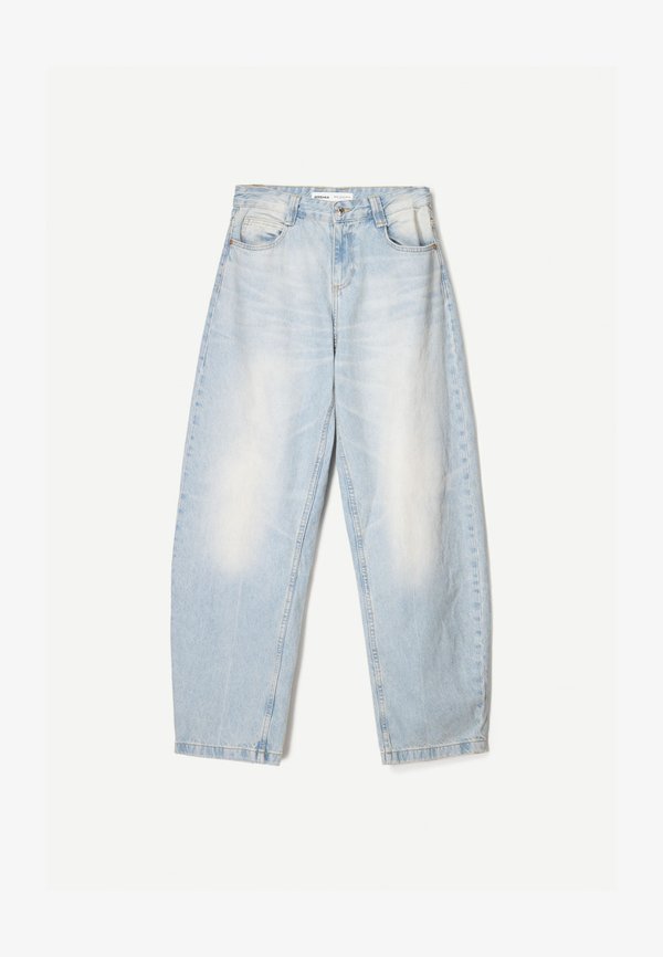 Bershka BALLOON - BAGGY - Relaxed fit jeans - light blue denim
