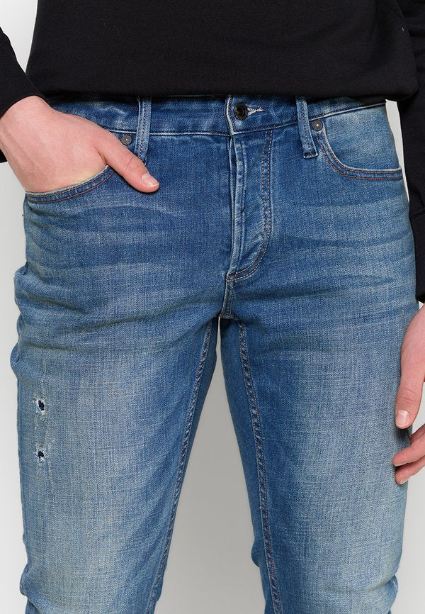 Denham RAZOR