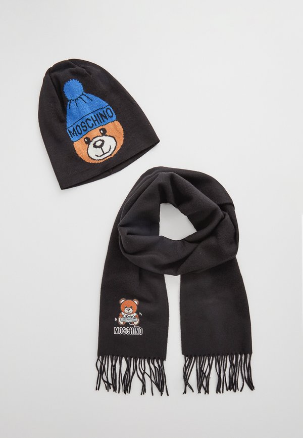 MOSCHINO SET