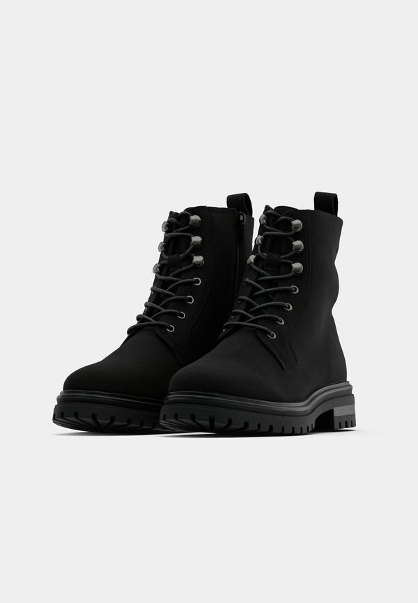 Pier One by Zalando LEATHER
