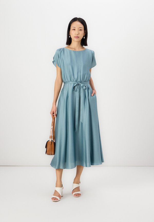 Swing DRESS