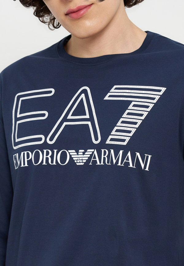 EA7 Emporio Armani