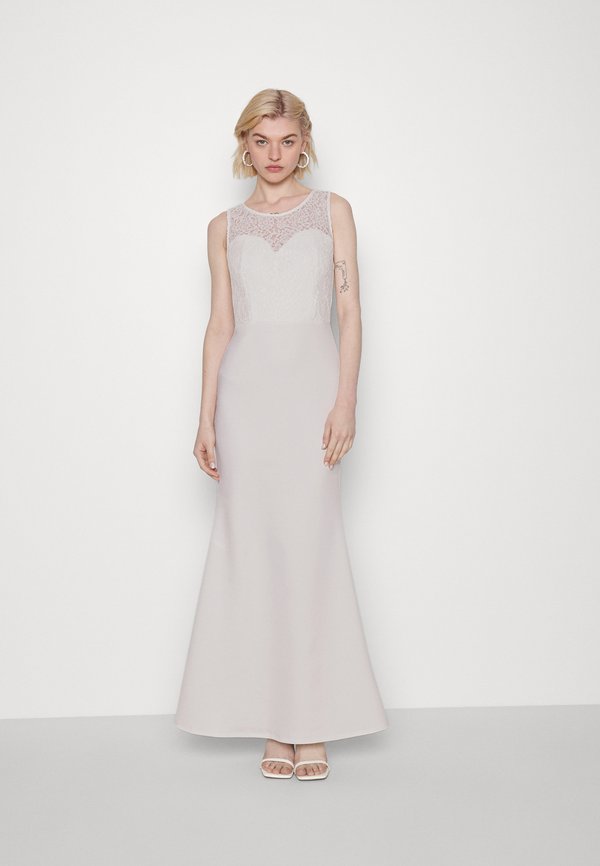 WAL G. WEDDING LEONE BRIDAL GOWN