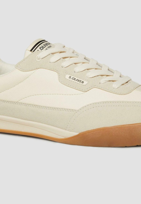s.Oliver SNEAKERS