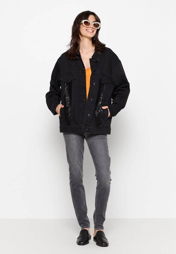 7 for all mankind EASY TRUCKER