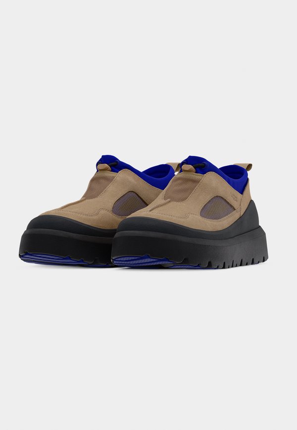 UGG ALL WEATHER HYBRID