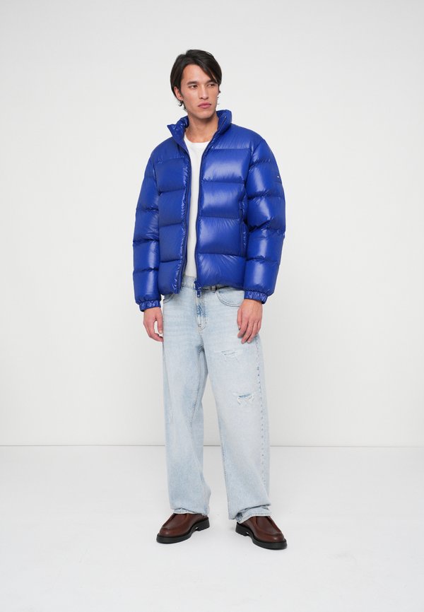 Tommy Hilfiger STAND PUFFER