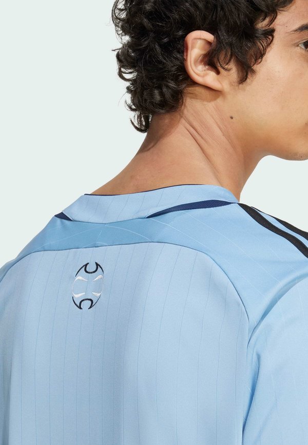 adidas Originals TEAMGEIST TEE