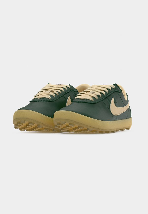 Nike Sportswear ASTROGRABBER