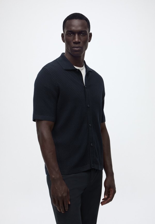 TOM TAILOR MINIMAL STRUCTURED KNIT POLO JACKET