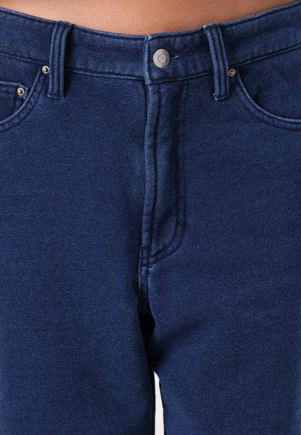 GAP LONGLINE SHORT