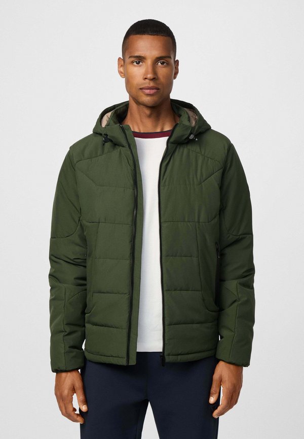 Hackett London