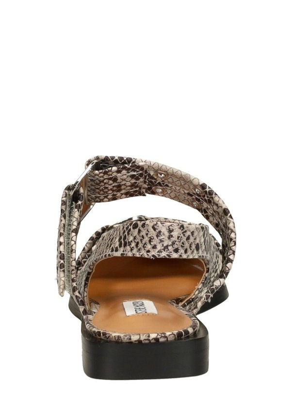 Steve Madden GRAND AVE