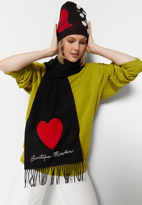 Boutique Moschino SET