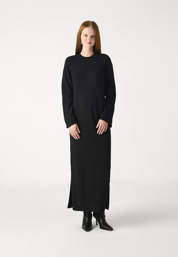 Pieces NULIANA O-NECK