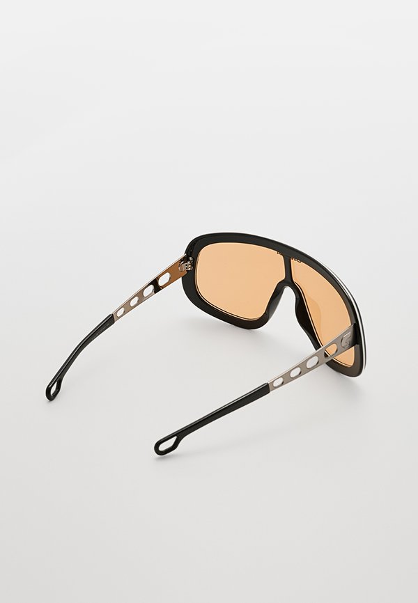 Carrera
