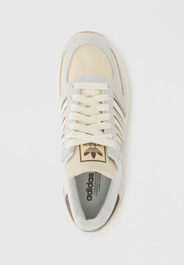 adidas Originals LA TRAINER OG W