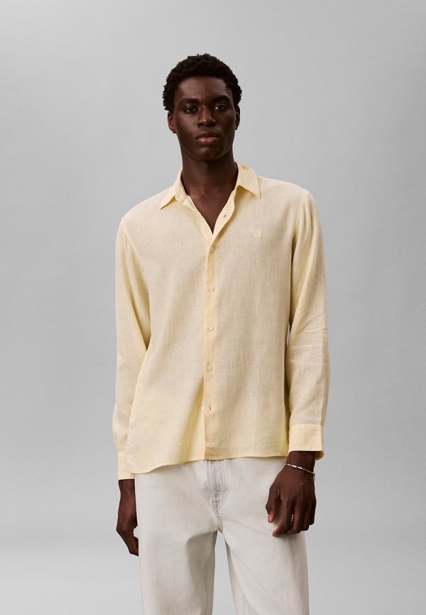 Calvin Klein Shirt - anise flower