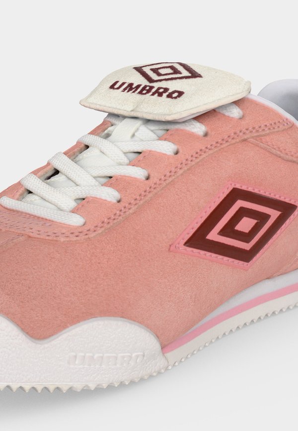 Umbro 5V5 UNISEX