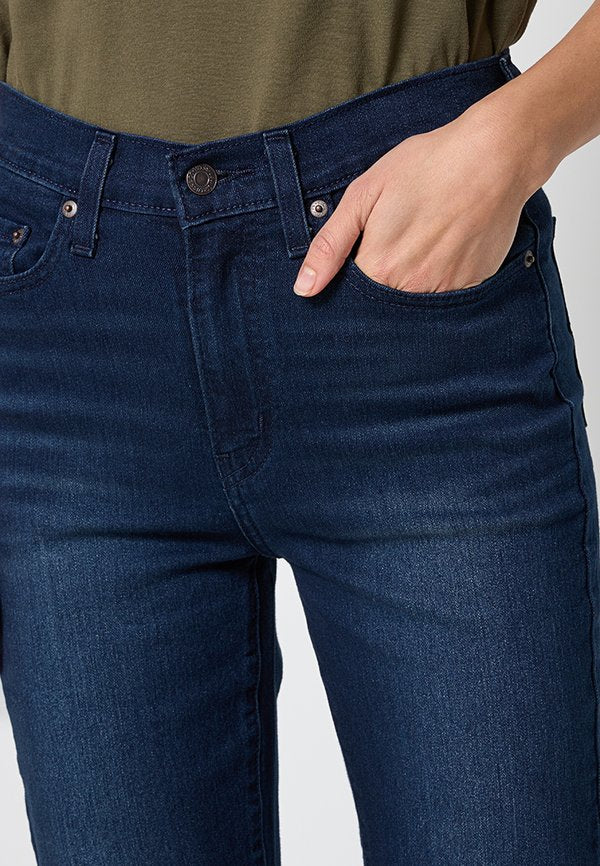 Levi's® 724 HIGH RISE STRAIGHT