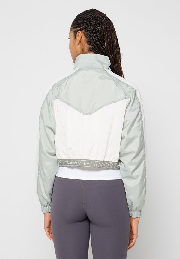 Nike Sportswear