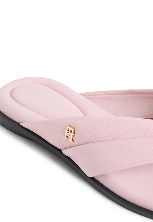 Tommy Hilfiger LEATHER TOE POST FLAT SANDALS