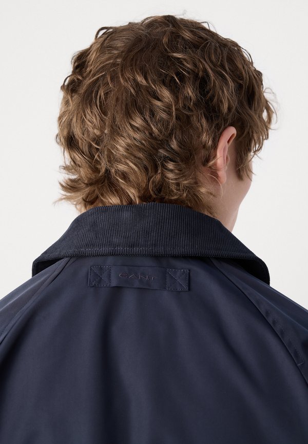 GANT SPRING DECKER