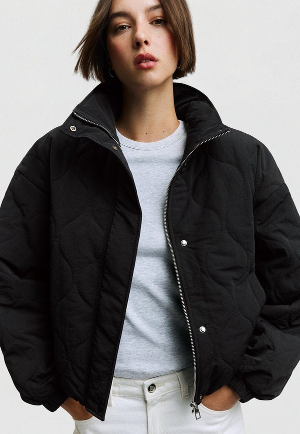 Bershka Summer jacket - black