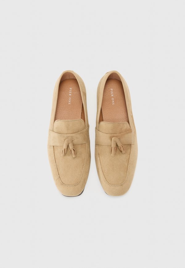 Pier One by Zalando