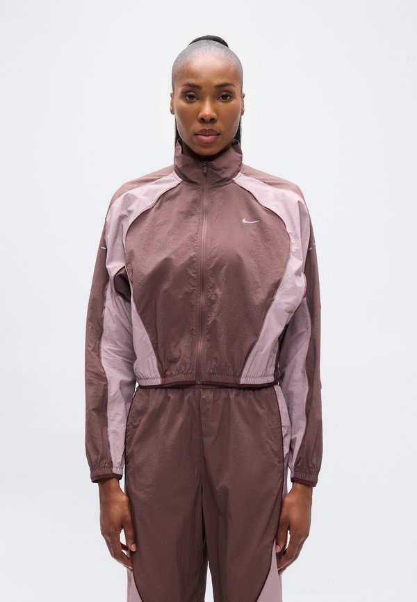 Nike Performance SWIFT - Windbreaker - tattoo/light violet ore/burgundy crush