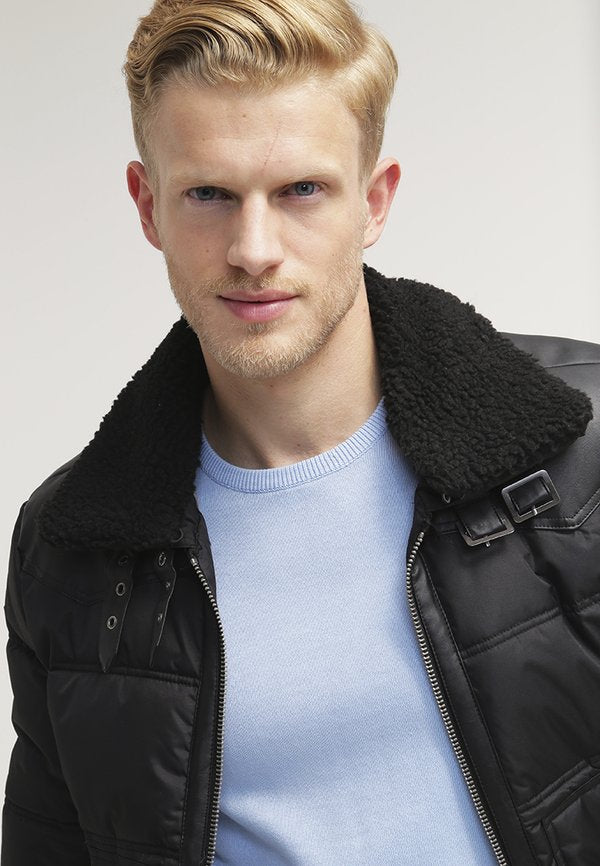 Pier One by Zalando