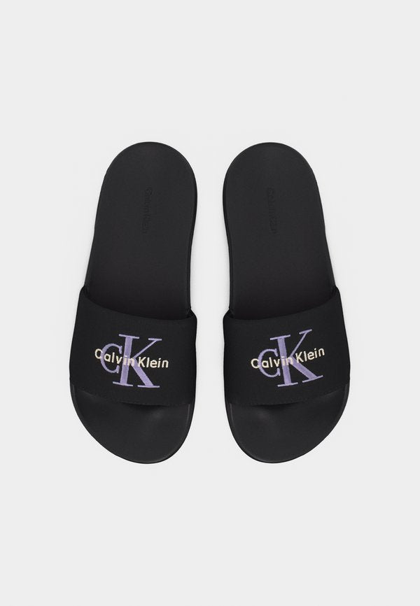 Calvin Klein ESS SLIDE