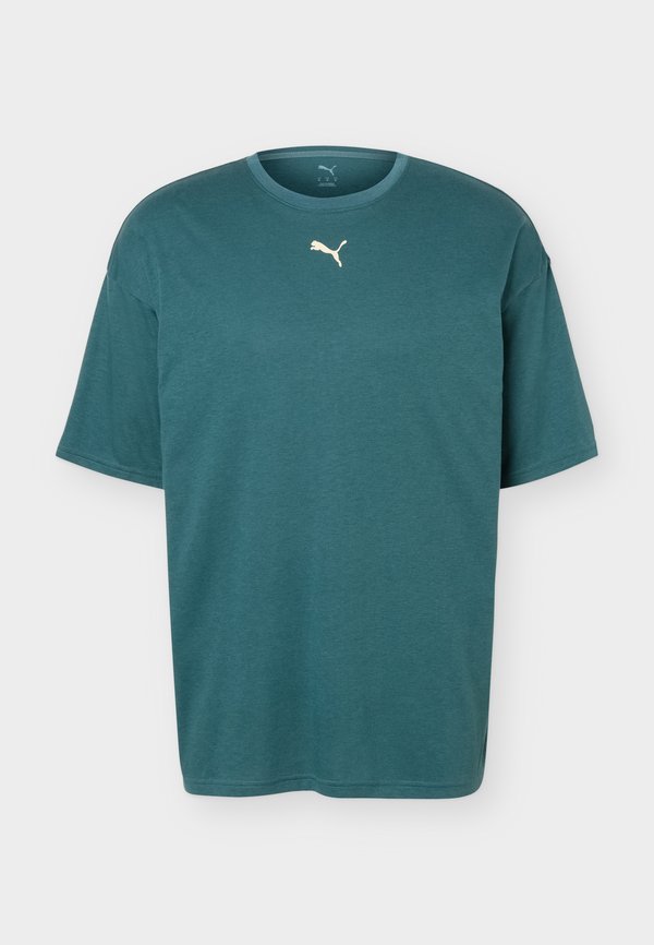 Puma CREW OVERSIZED TEE - Sports T-shirt - herb garden
