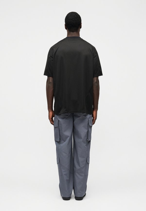 Han Kjøbenhavn DIAMOND FOOTBALL TEE