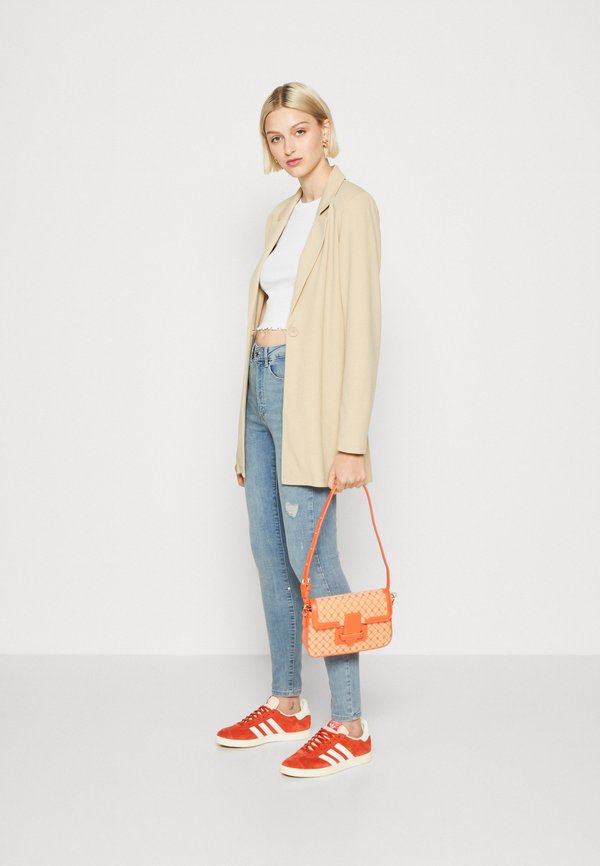 Pieces PCSONJA TIE BLAZER