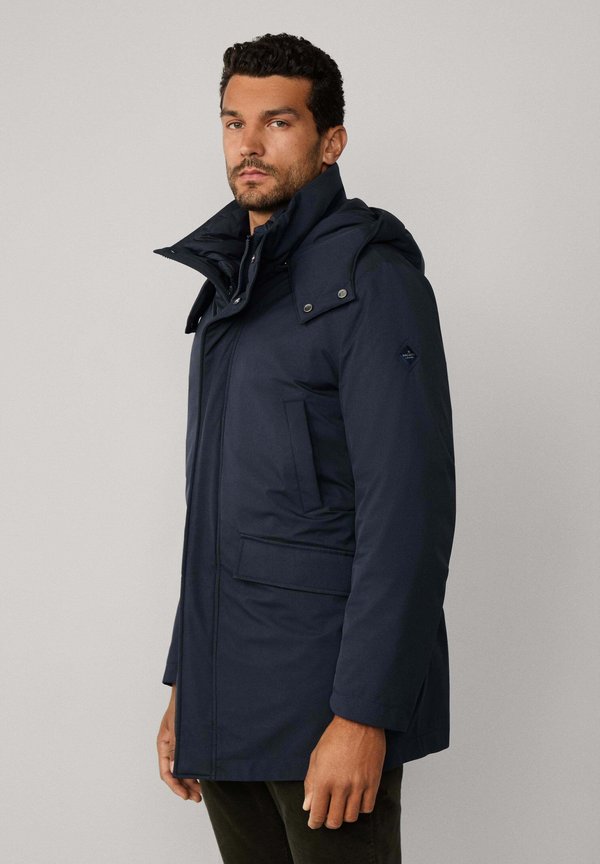 Hackett London