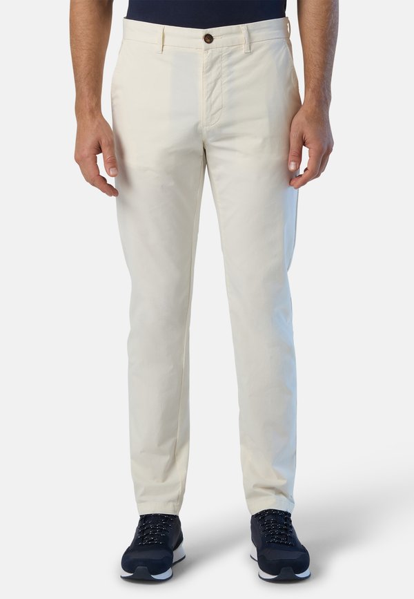 North Sails DEFENDER