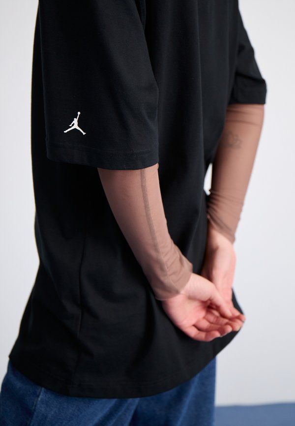 Jordan TEE