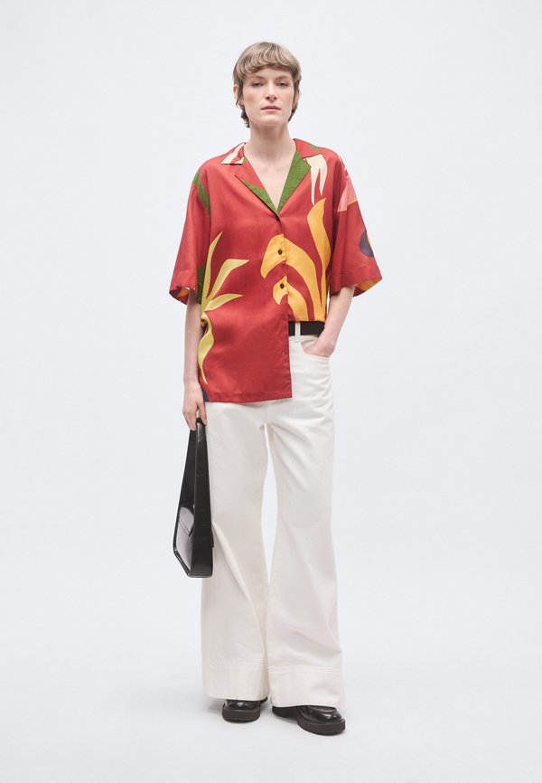 Scotch & Soda PRINTED SHORT SLEEVED RELAXED FIT SHIRT