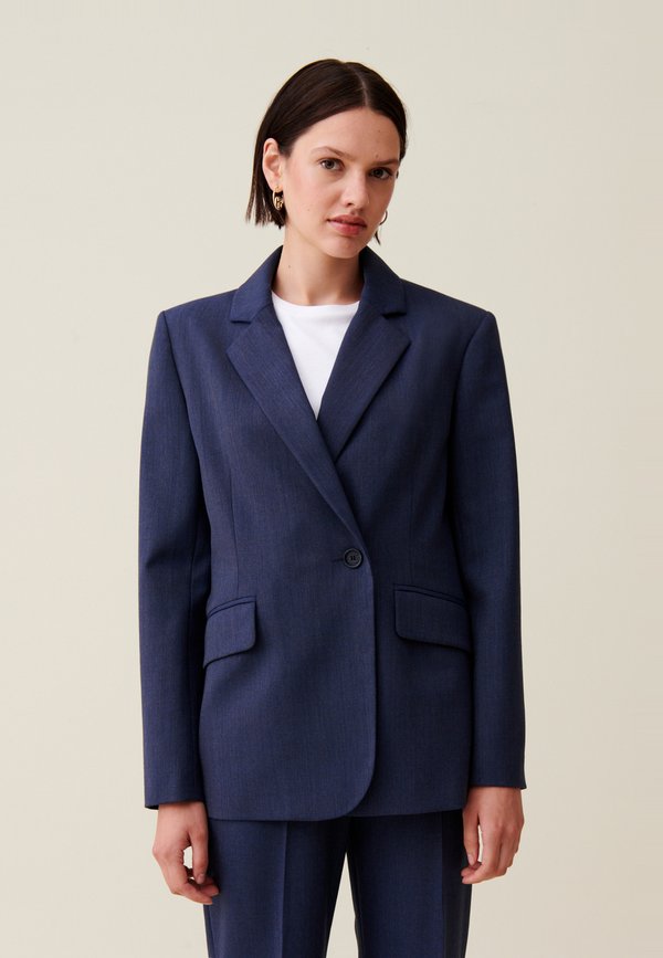 Claudie Pierlot VILLAGALAINE