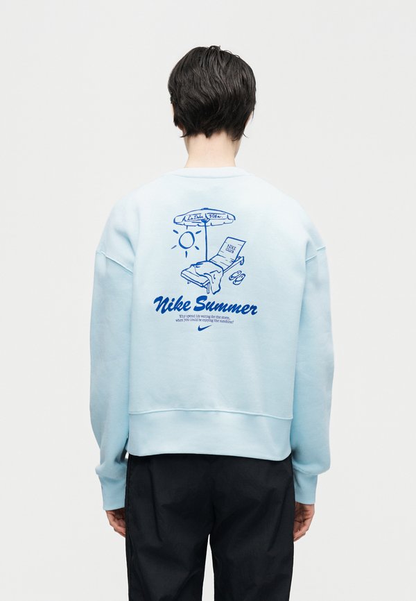 Nike Sportswear CREW