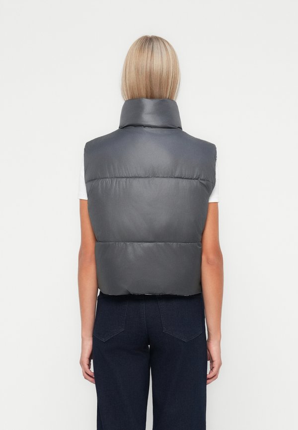 Pieces PCJIMMA REVERSIBLE PUFFER VEST
